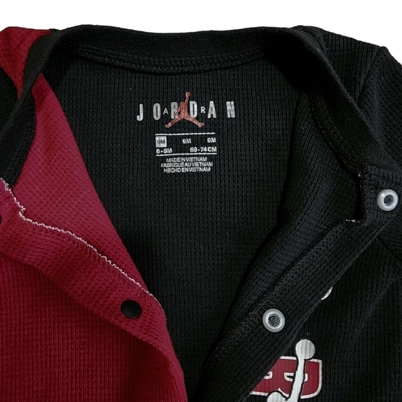 3/$15 Jordan Air Jordan Thermal Sleeper - 6-9 mos. - Picture 3 of 6